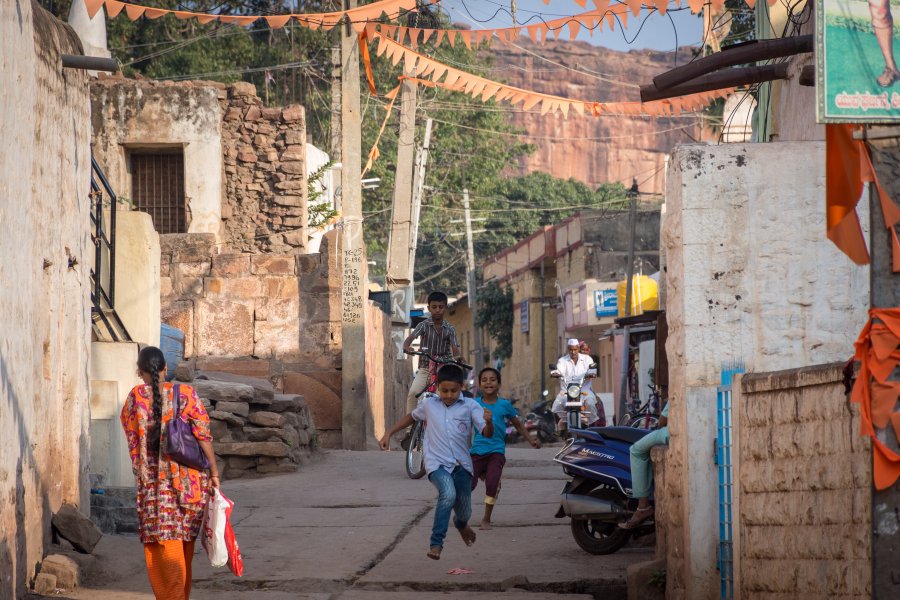 Slums de Badami, Karnataka, Inde