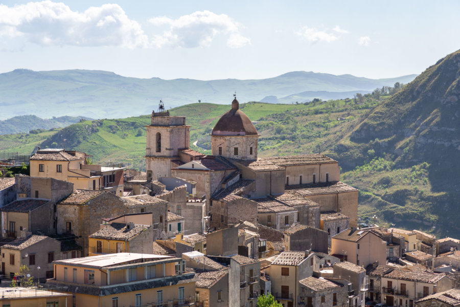 Village de Petralia Sottana, Italie