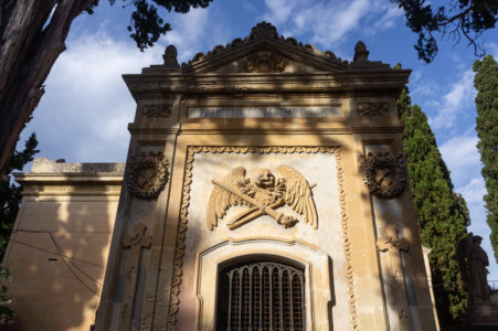 Tombeau au cimetière de Lecce