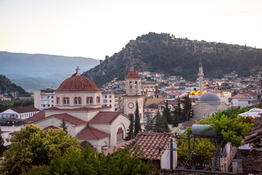 Berat en Albanie : église et mosquée