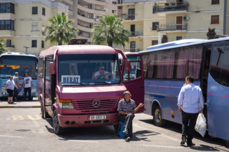 Terminal de bus à Durrës, Albanie