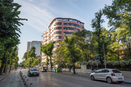 Quartier Blloku à Tirana en Albanie