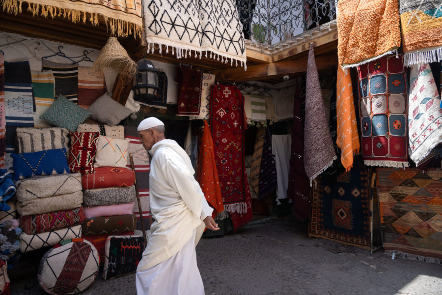 Boutique de tapis dans la médina de Tetouan