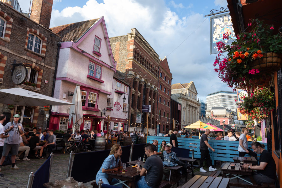Bristol, soirée d'été en Angleterre