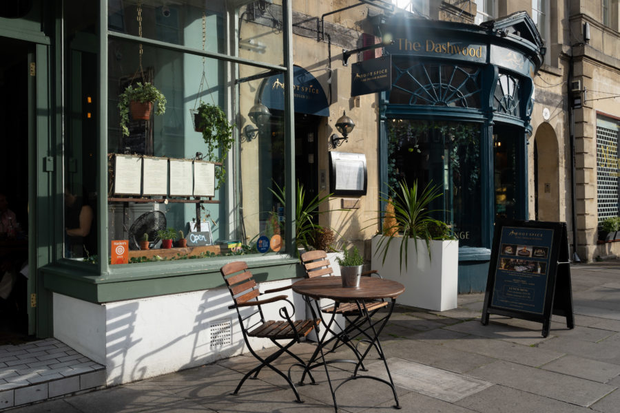 Café à Bath dans la Great pulteney street
