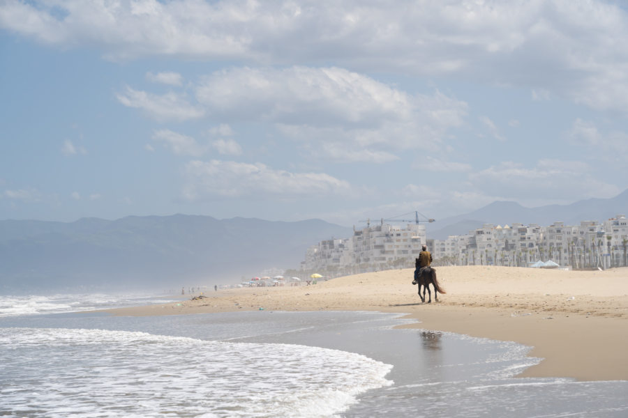 Cheval sur la plage de Martil et Cabo Negro au Maroc
