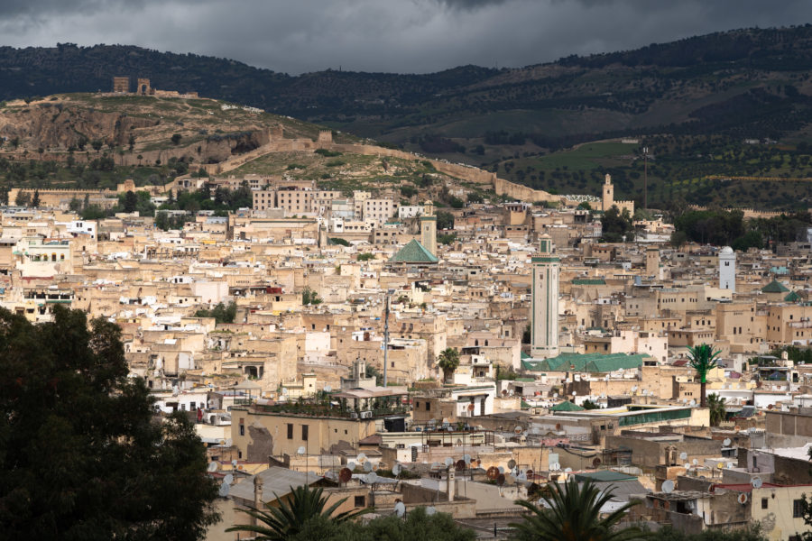 Panorama de la médina de Fès au Maroc