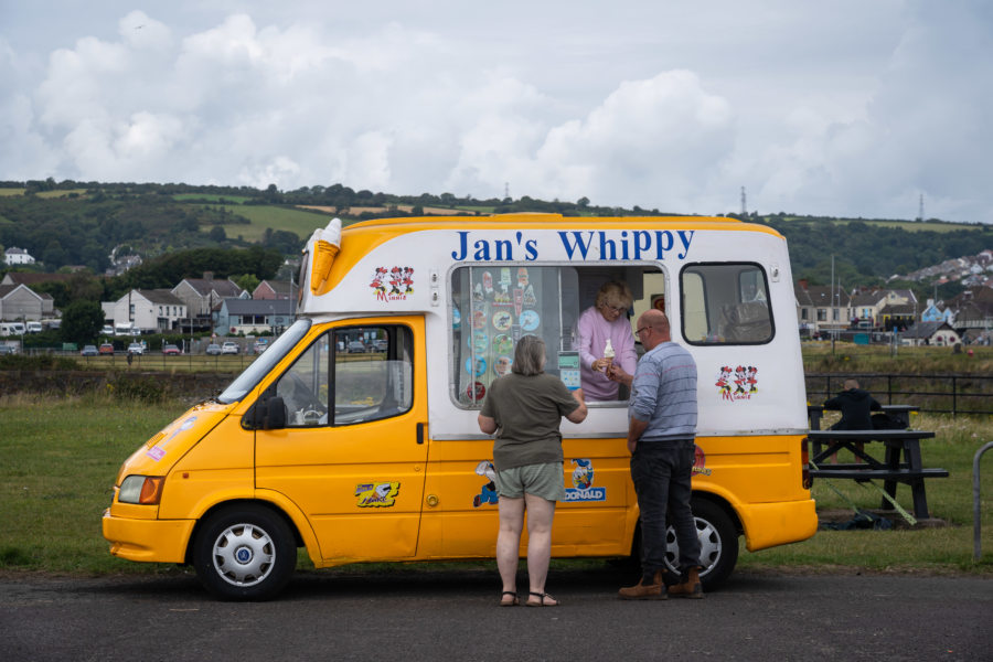 Vendeur de glaces à Burry Port au Pays de Galles