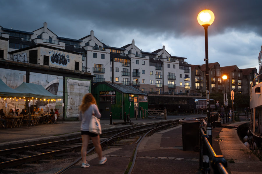 Whapping warf de nuit à Bristol