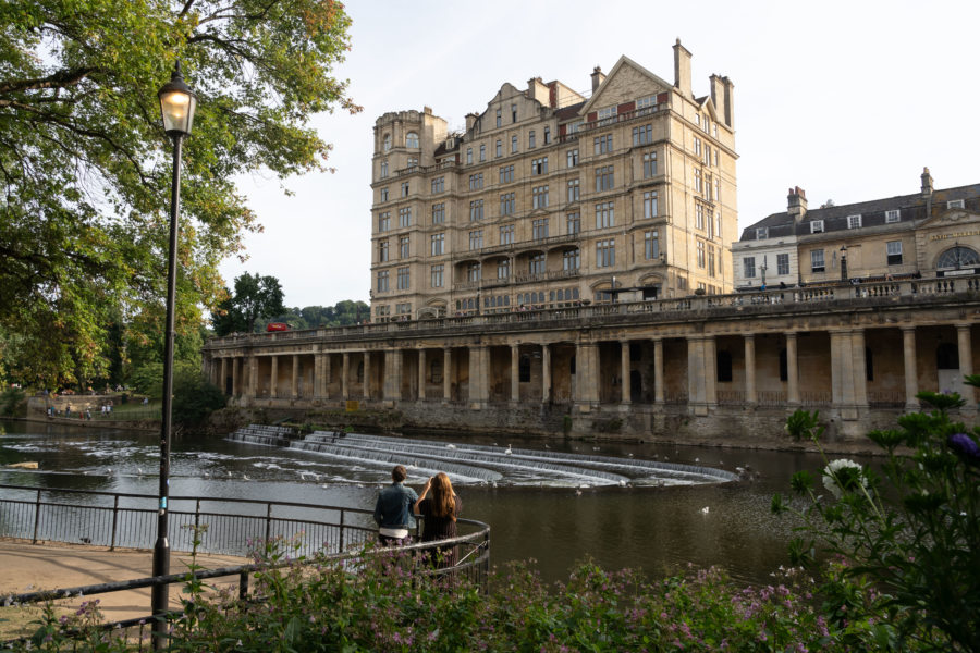 Visite de Bath : architecture et rivière Avon en Angleterre