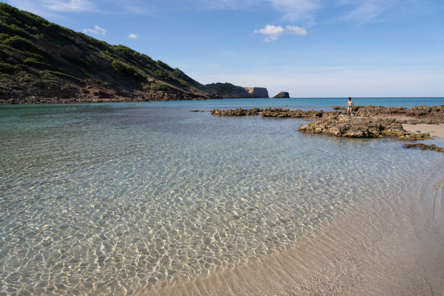 Grande plage de la Cala Algaiarens à Minorque