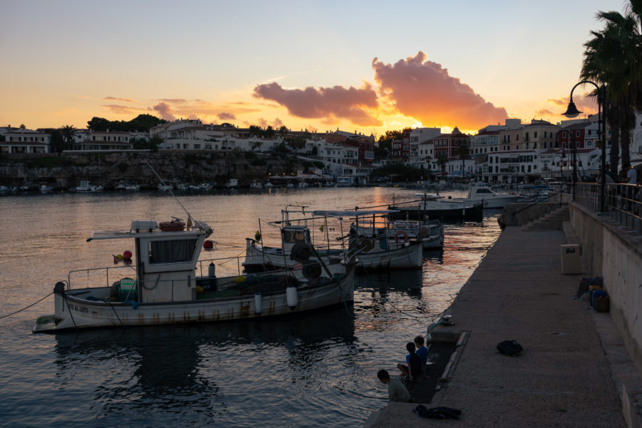 Coucher de soleil au Port d'Es Castell à Minorque