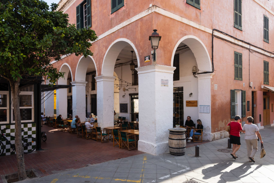 Jolie ville de Ciutadella, voyage à Minorque