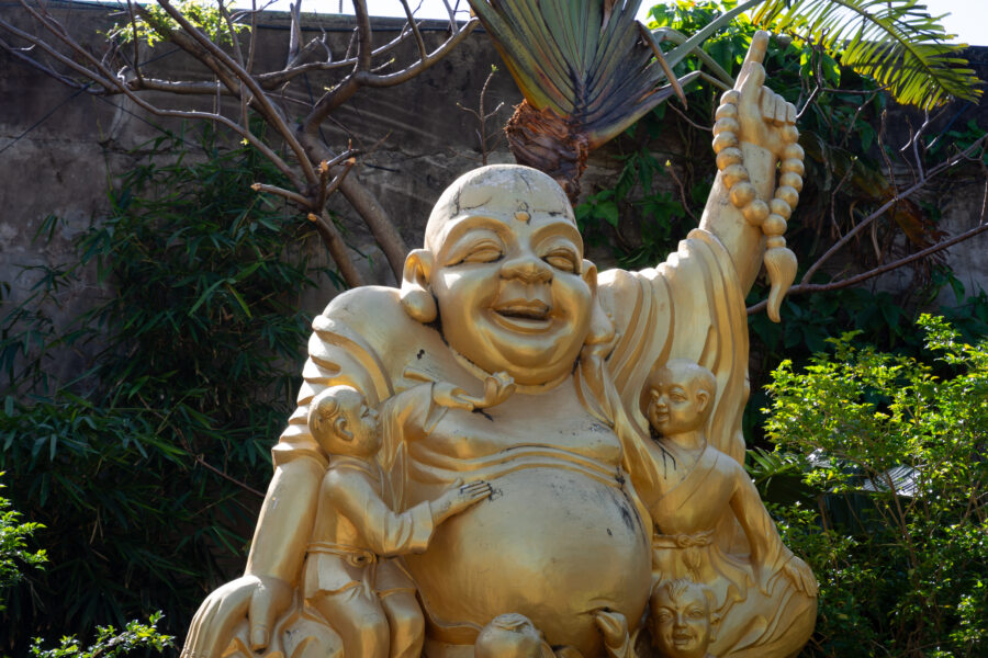 Bouddha dans le temple de Chua Long Khanh à Quy Nhon
