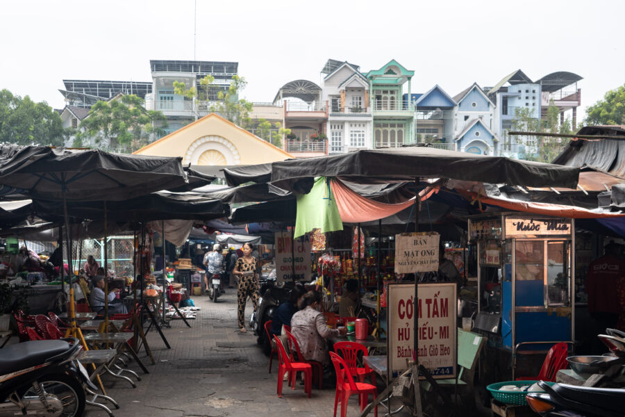 Visite du marché de Tan Chau au Vietnam